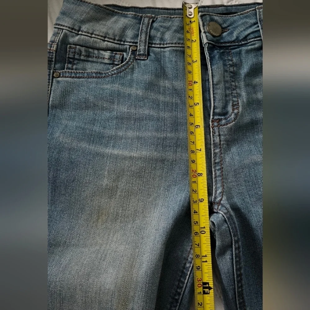 🌟Classic Y2k Style Womens Blue Flared Vintage Jeans Size 4🌟